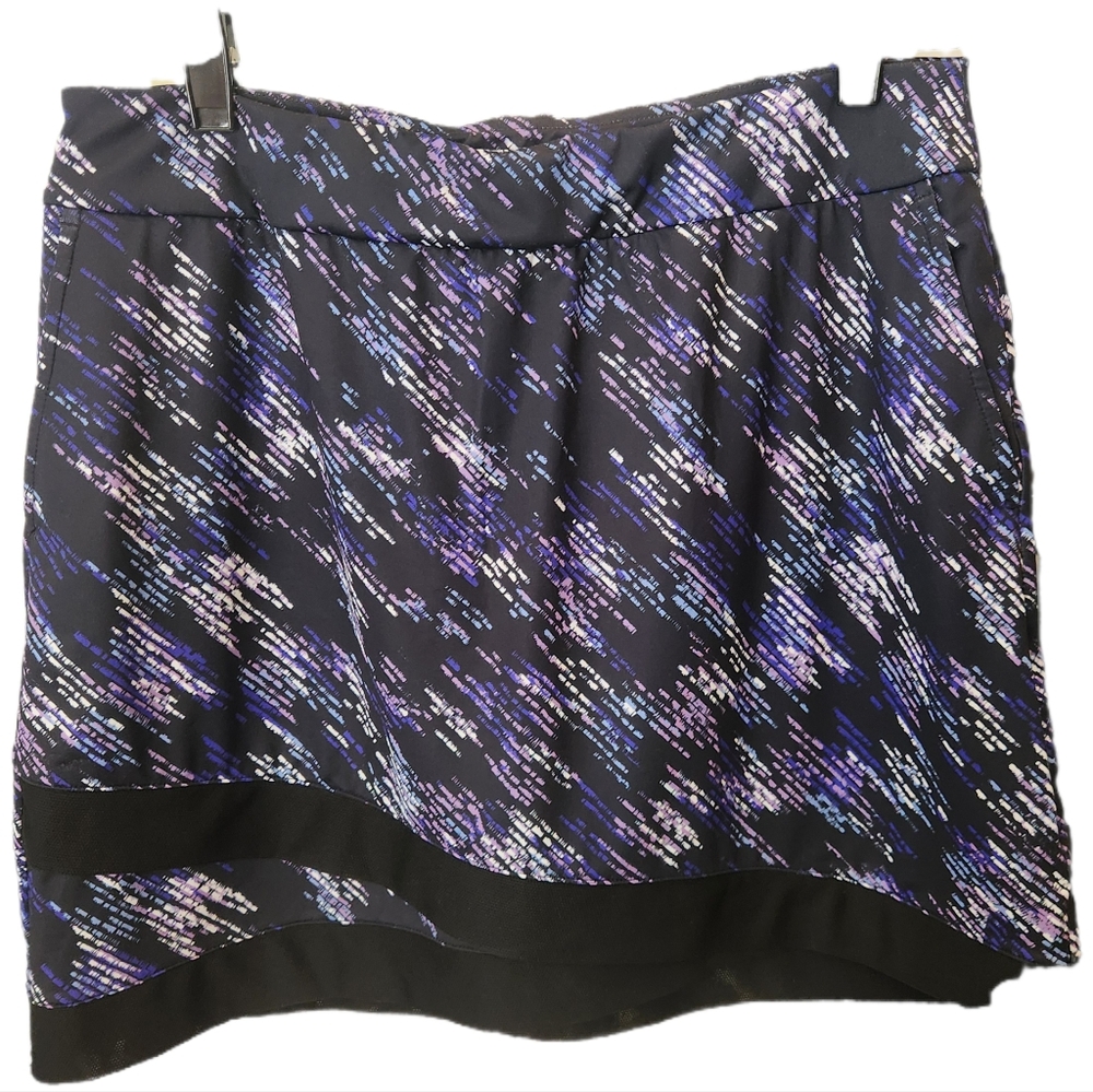 EUC EP New York black and purple skirt with lined shorts